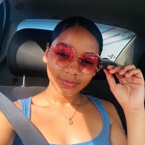 Meet your Posher, Camberleigh